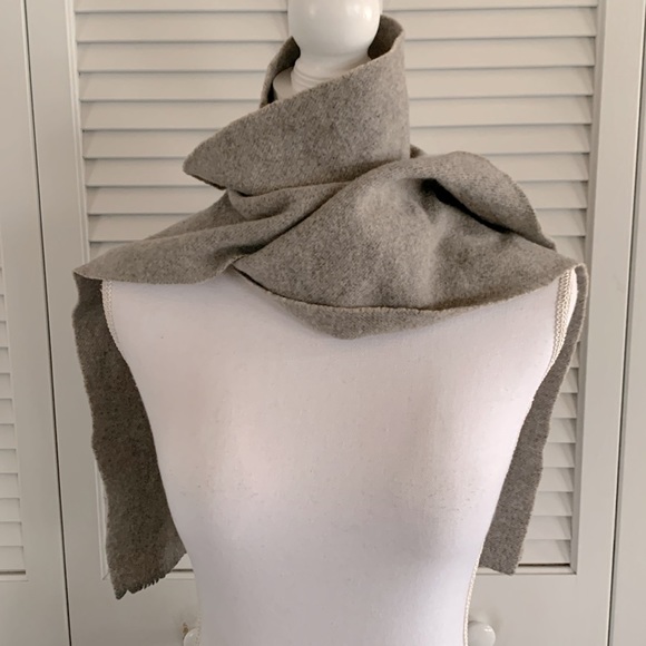 Gene Meyer Wool Scarf Gray Oatmeal Men’s Unisex Winter Travel Size 62” x 8.5” - Picture 6 of 8